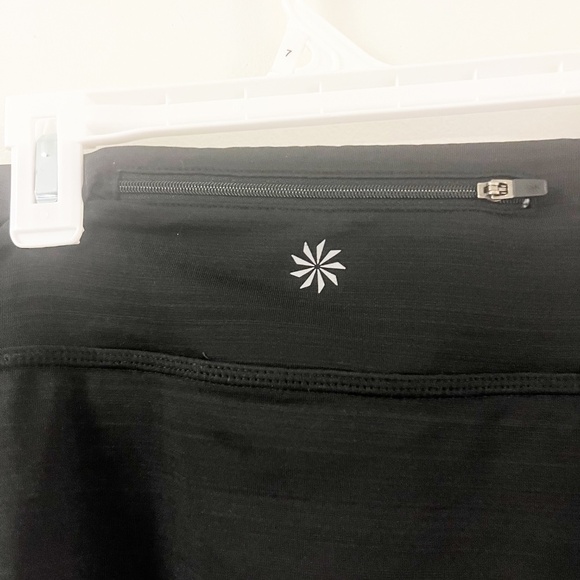 Athleta Stripe Swagger Tiered Skort Size XL Black - Picture 7 of 15